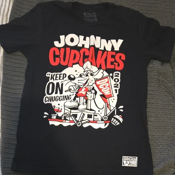 Johnny Cupcakes Black and Red T-Shirt Size M - Picture 1 of 1